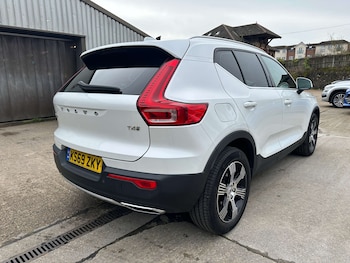 Used Volvo XC40 2020 for sale - 77915428: Photo