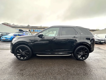 Used Land Rover Discovery Sport 2022 for sale - 78835101: Photo