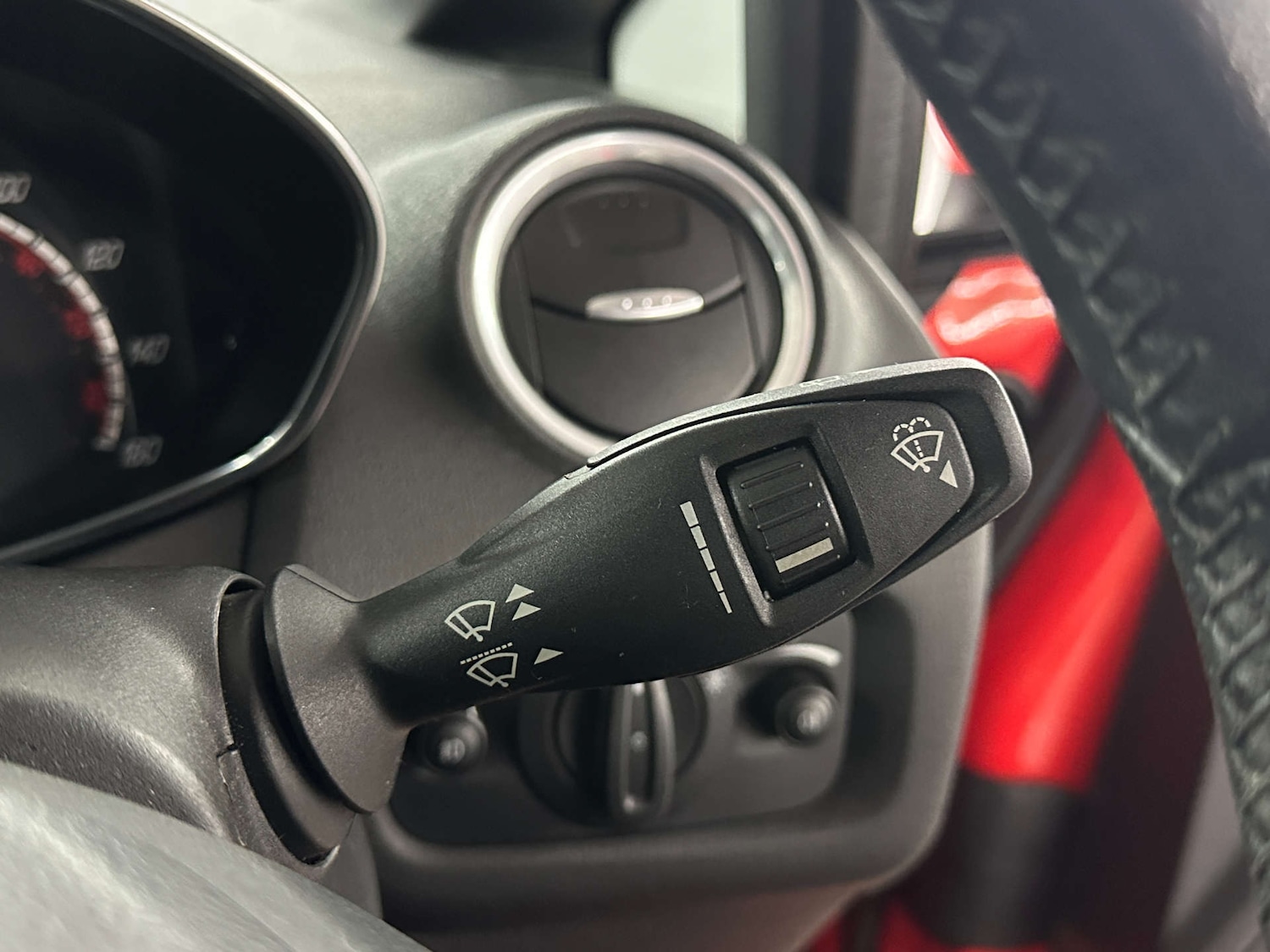 Used Ford Fiesta 2016 for sale - 77590769: Photo 24