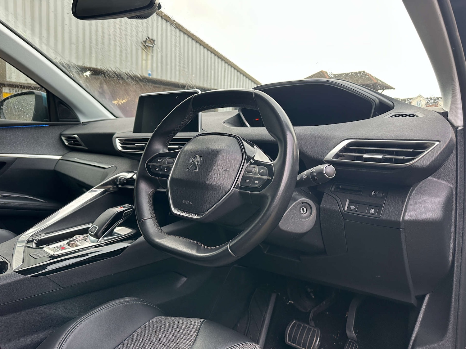 Used Peugeot 5008 2018 for sale - 77590819: Photo 5