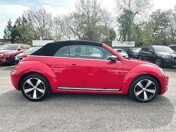 Used Volkswagen Beetle 2016 for sale - 78241874: Photo