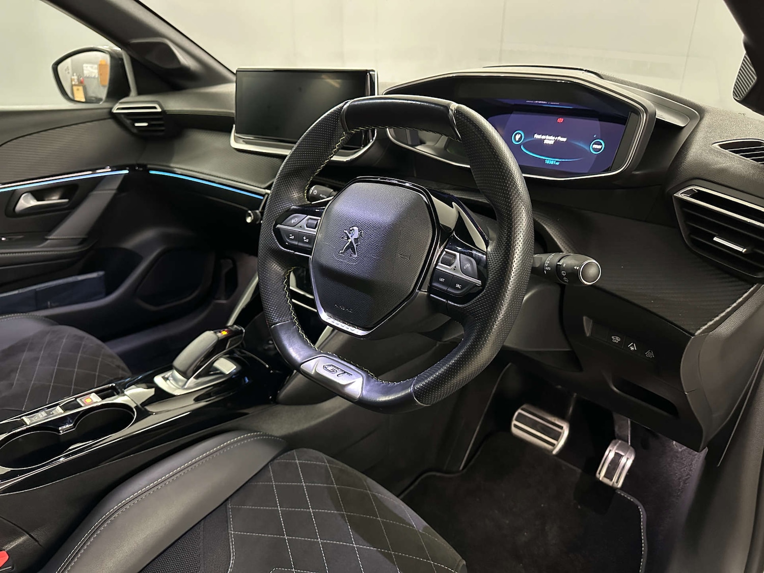 Used Peugeot 208 2021 for sale - 77590792: Photo 9
