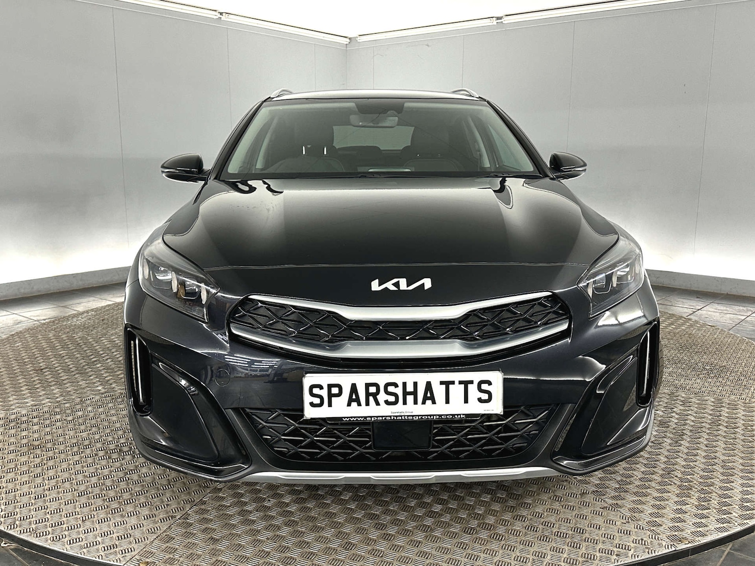 Used Kia XCeed 2023 for sale - 77765761: Photo 2