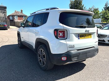 Used Jeep Renegade 2015 for sale - 78851430: Photo