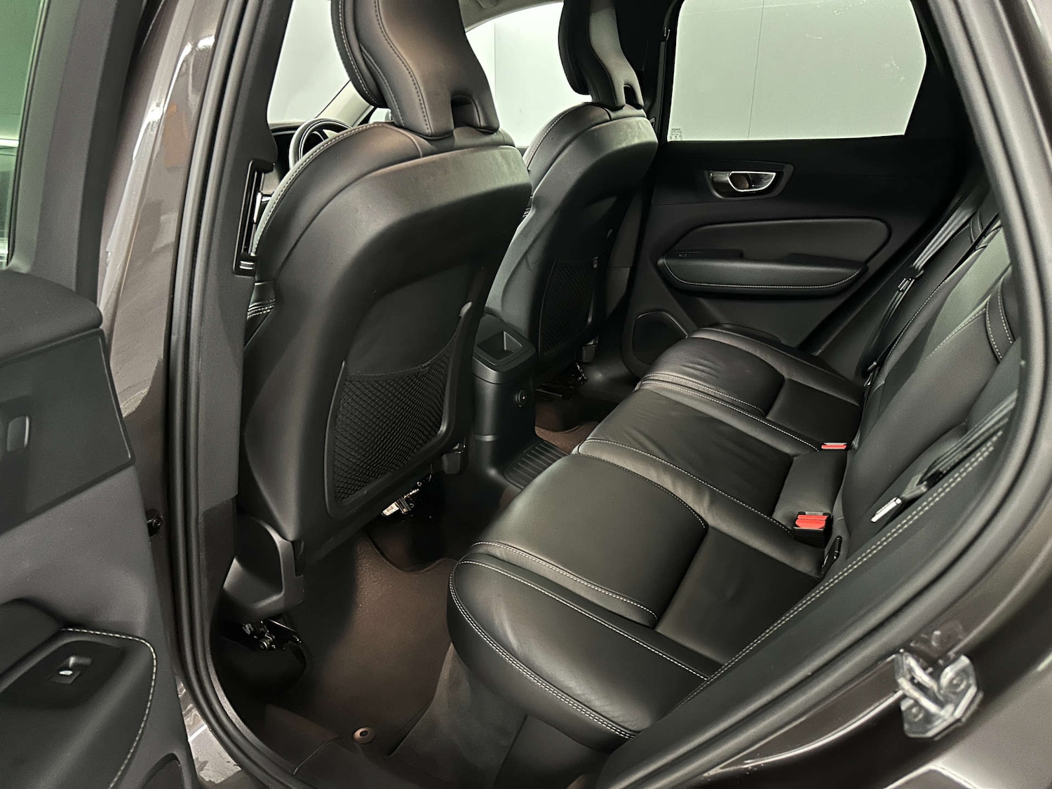 Used Volvo XC60 2022 for sale - 77652988: Photo 13