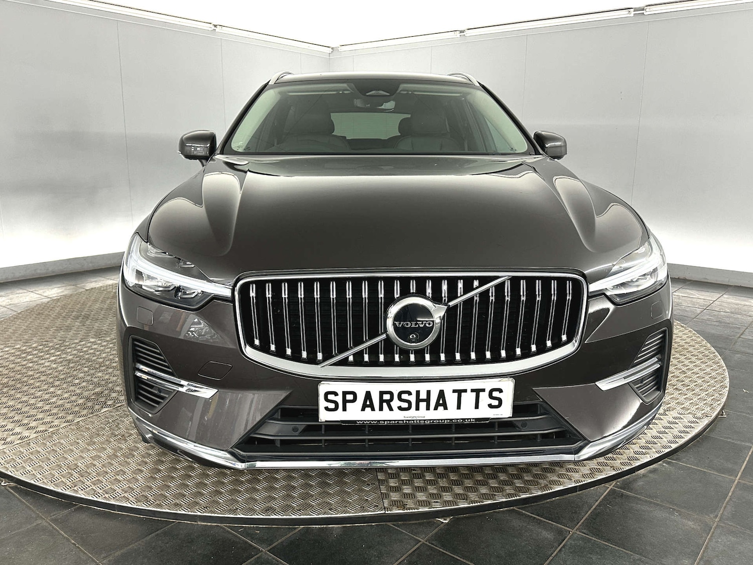 Used Volvo XC60 2022 for sale - 77652988: Photo 2