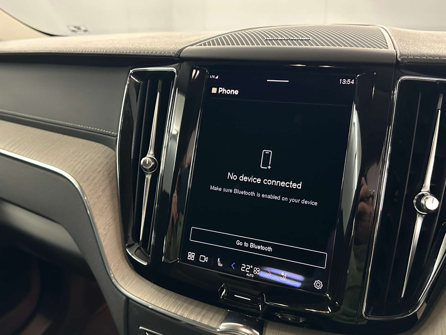 Used Volvo XC60 2022 for sale - 77652988: Photo 26