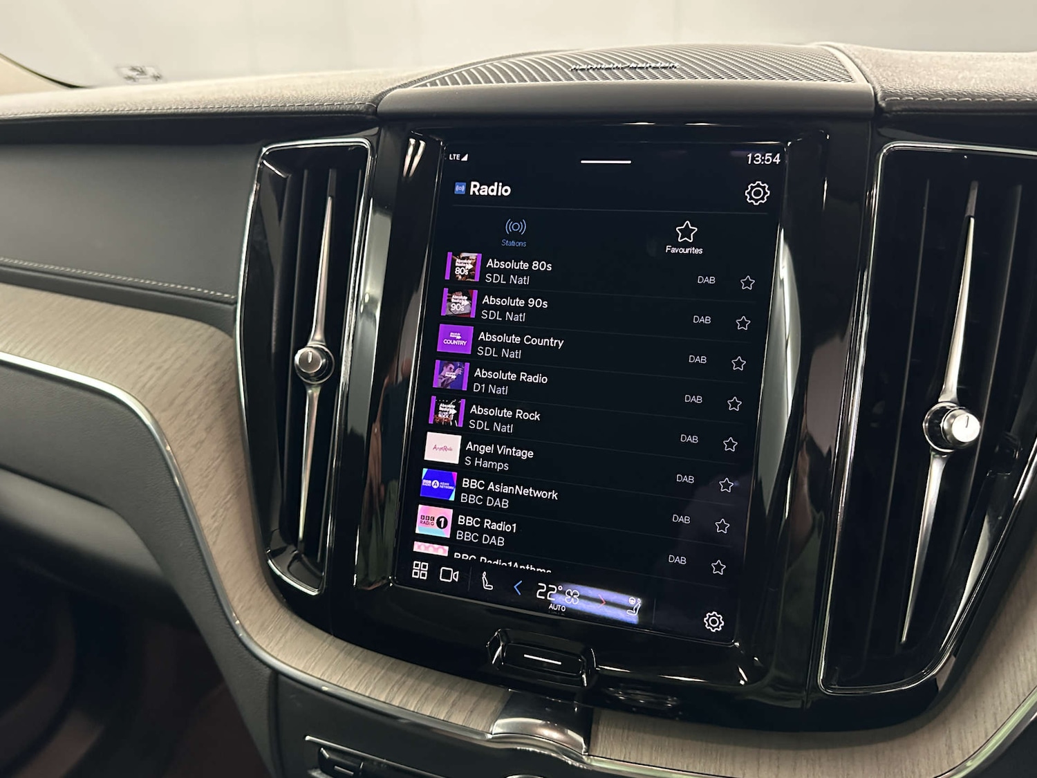 Used Volvo XC60 2022 for sale - 77652988: Photo 28