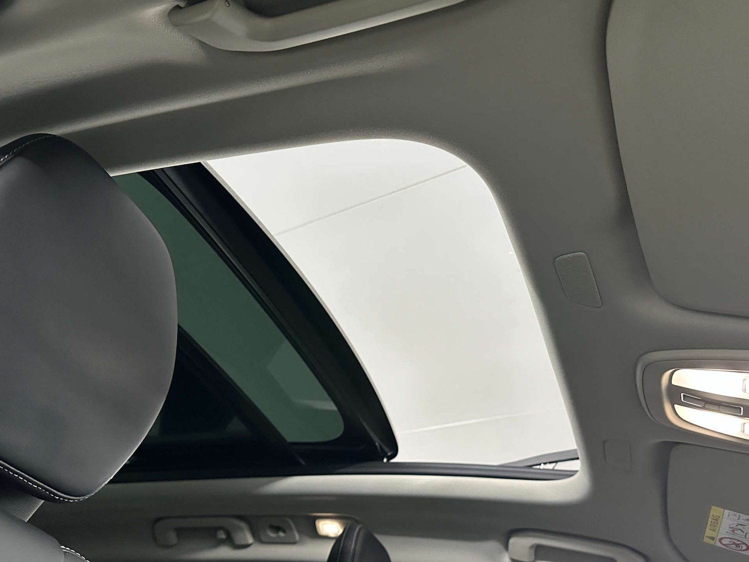 Used Volvo XC60 2022 for sale - 77652988: Photo 37