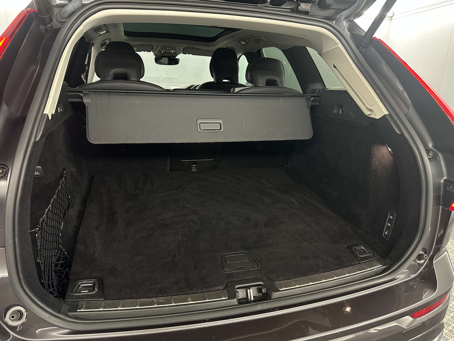 Used Volvo XC60 2022 for sale - 77652988: Photo 45