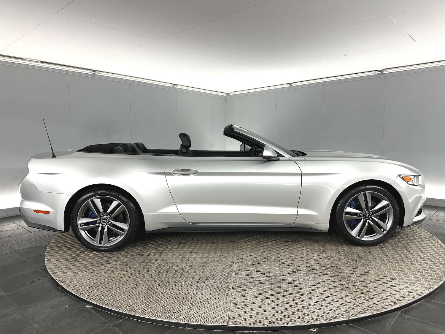 Used Ford Mustang 2016 for sale - 77590791: Photo 10