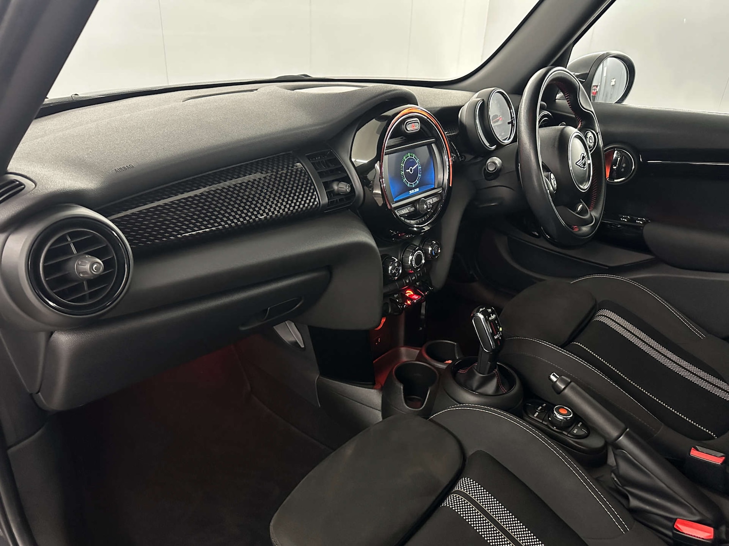 Used MINI Hatch 2019 for sale - 77749034: Photo 11