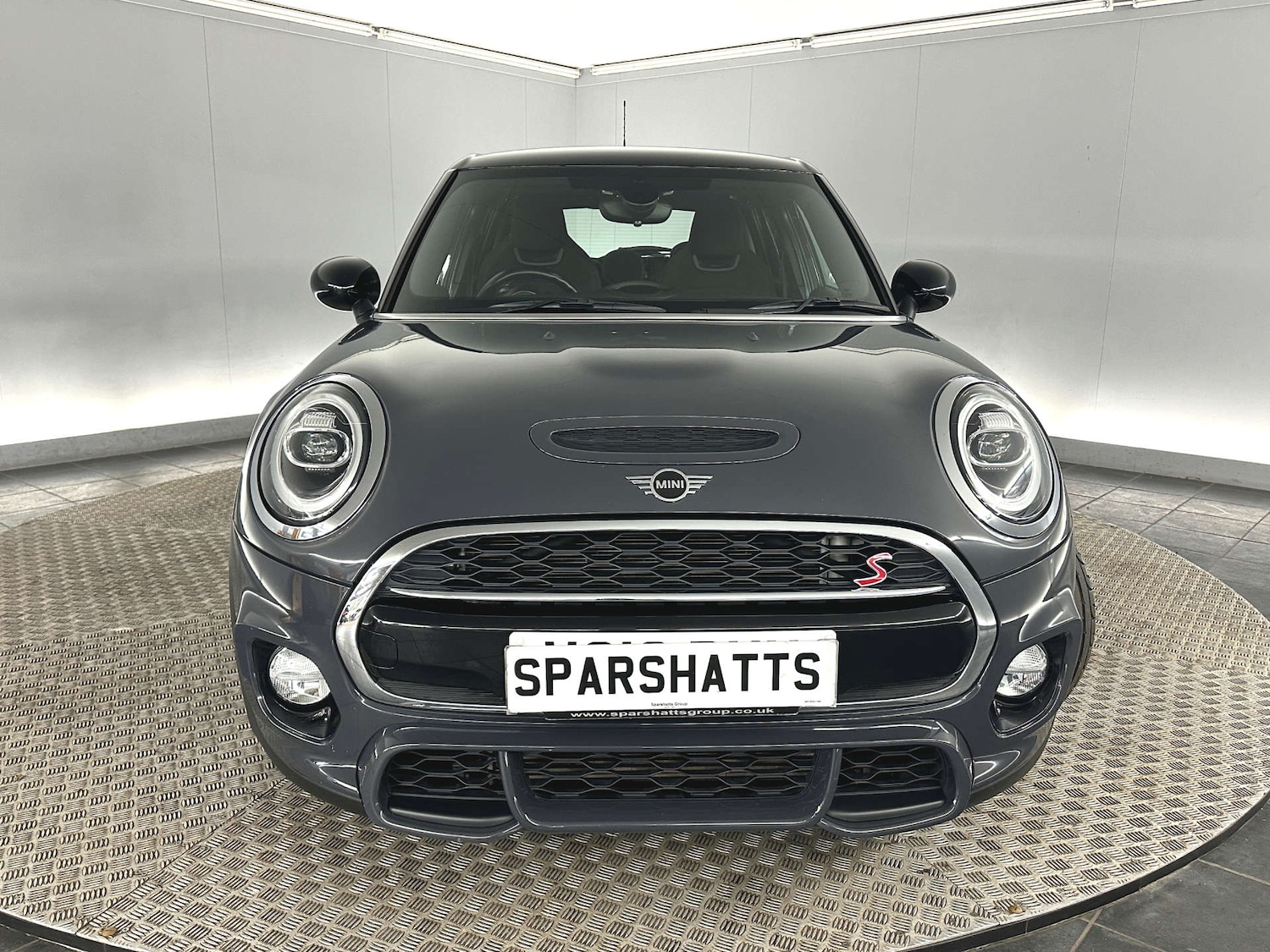 Used MINI Hatch 2019 for sale - 77749034: Photo 2