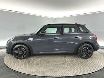 Used MINI Hatch 2019 for sale - 77749034: Photo