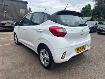 Used Hyundai i10 2021 for sale - 78496404: Photo
