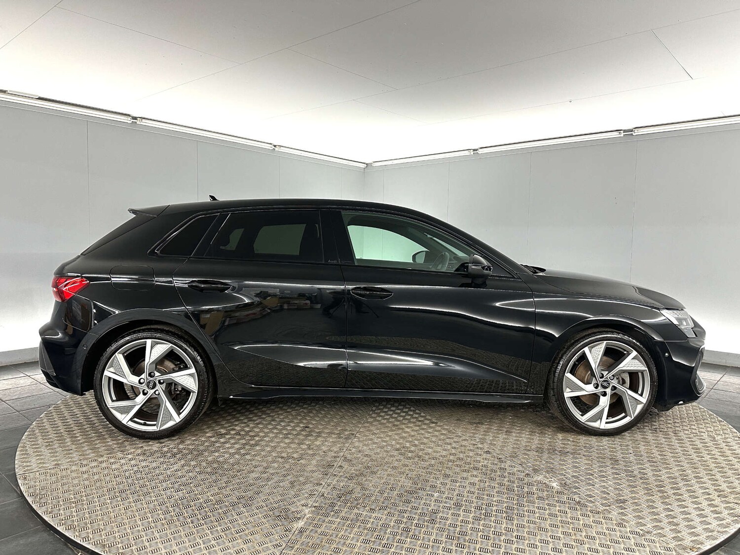 Used Audi A3 2024 for sale - 77590707: Photo 8