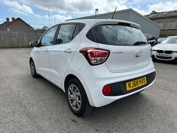 Used Hyundai i10 2018 for sale - 78578538: Photo