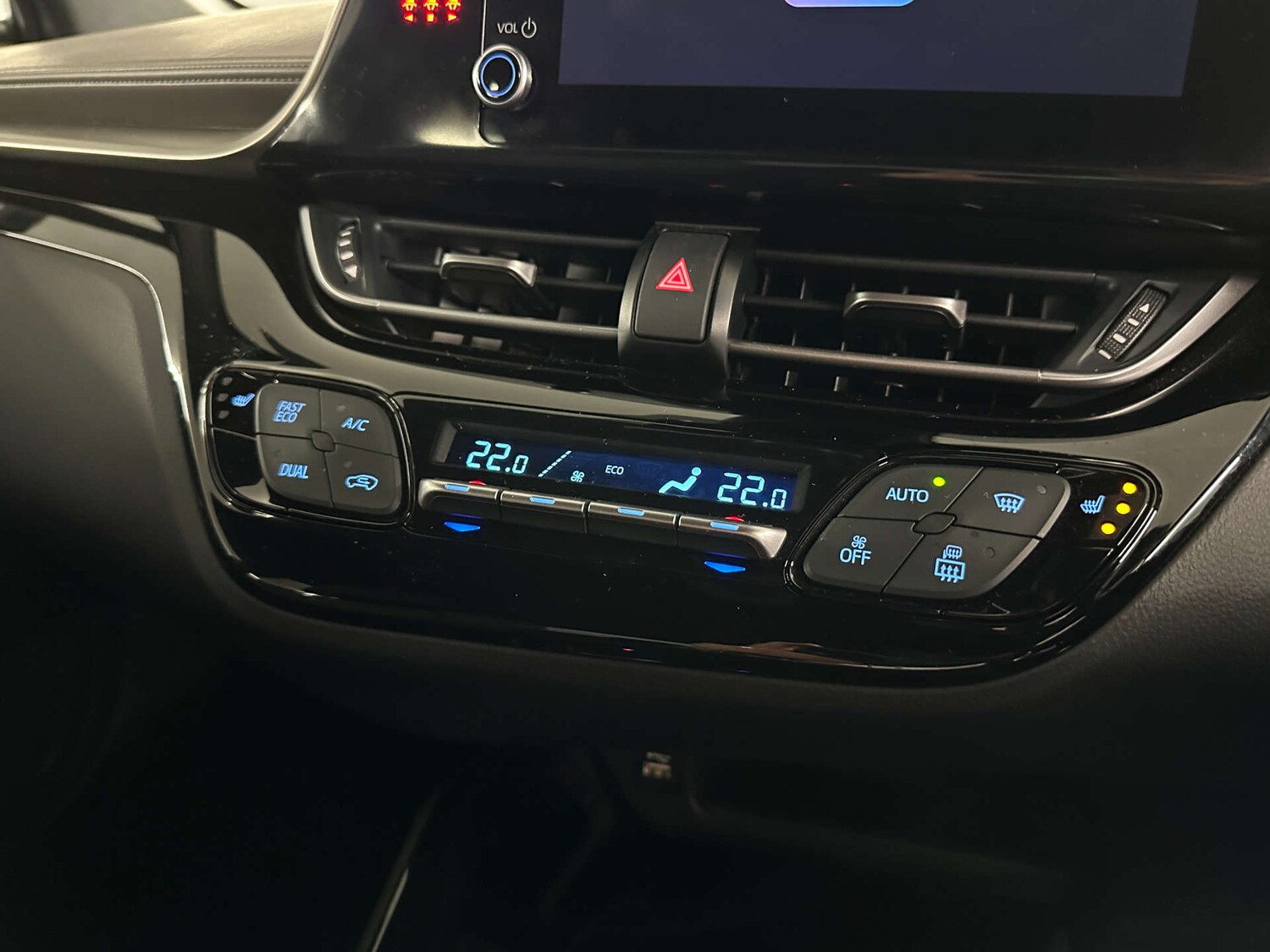 Used Toyota C-HR 2023 for sale - 77590735: Photo 23