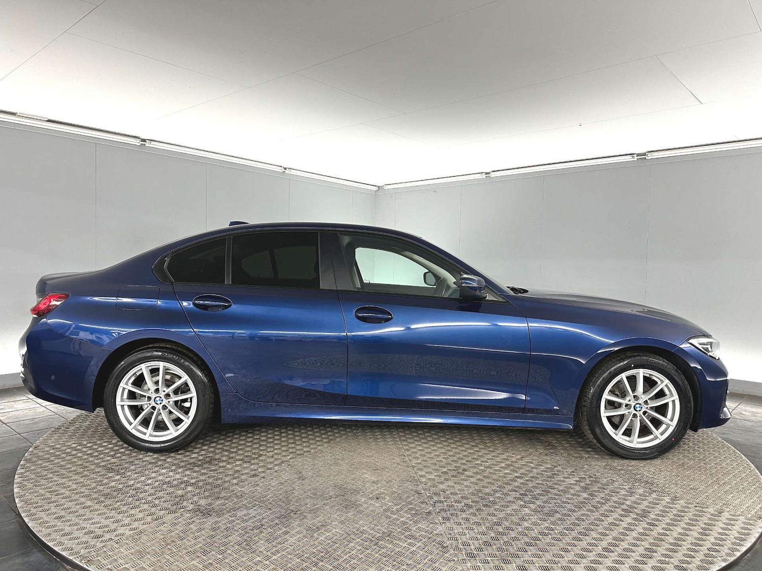 Used BMW 3 Series 2020 for sale - 77590698: Photo 11