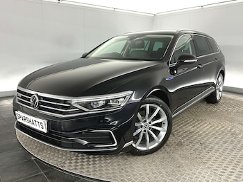 Used Volkswagen Passat 2021 for sale - 77590762: Photo