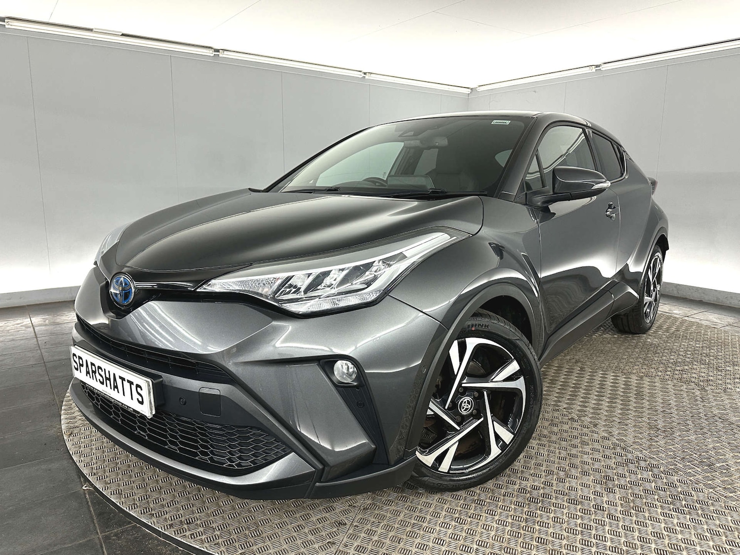 Used Toyota C-HR 2022 for sale - 77745556: Photo 3