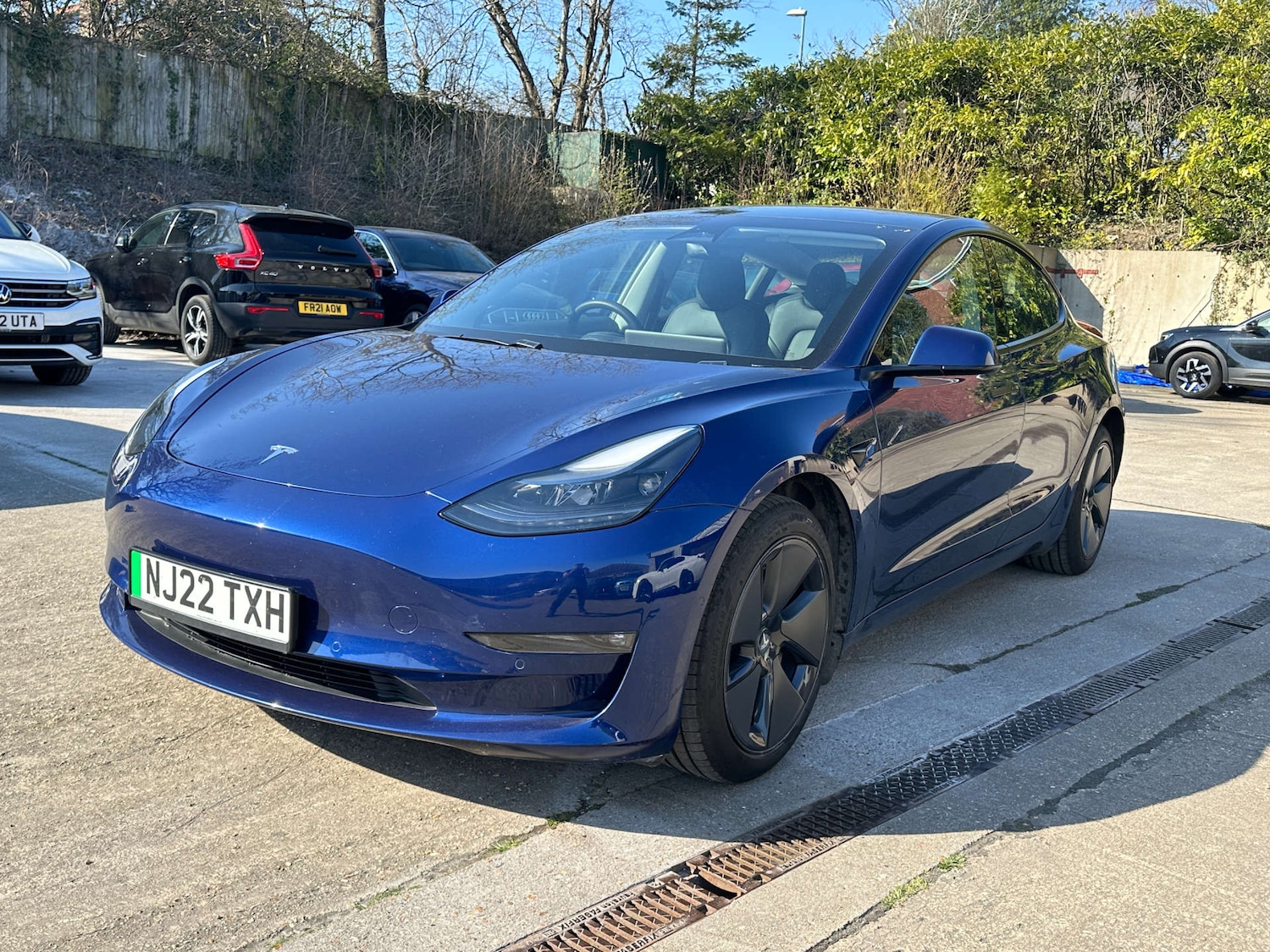 Used Tesla Model 3 2022 for sale - 78167902: Photo 2