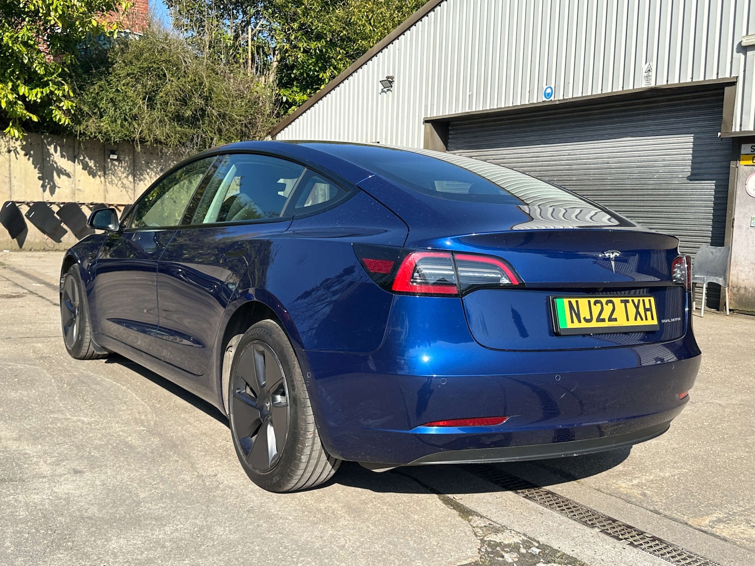 Used Tesla Model 3 2022 for sale - 78167902: Photo 4