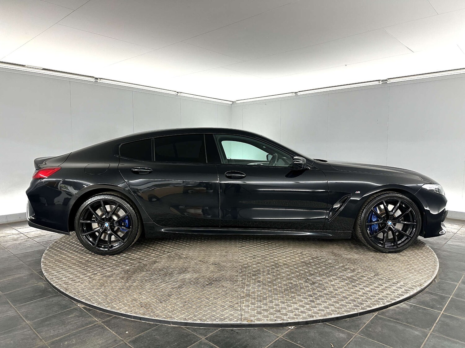 Used BMW 8 Series 2020 for sale - 77590745: Photo 11