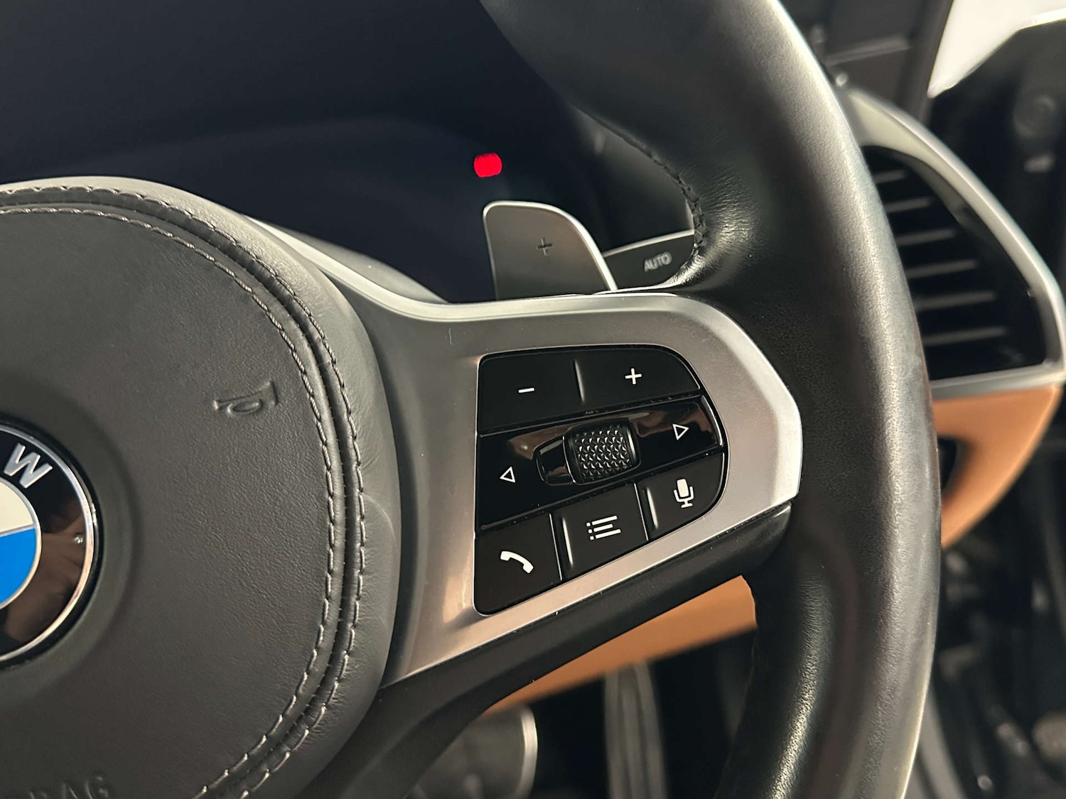 Used BMW 8 Series 2020 for sale - 77590745: Photo 25