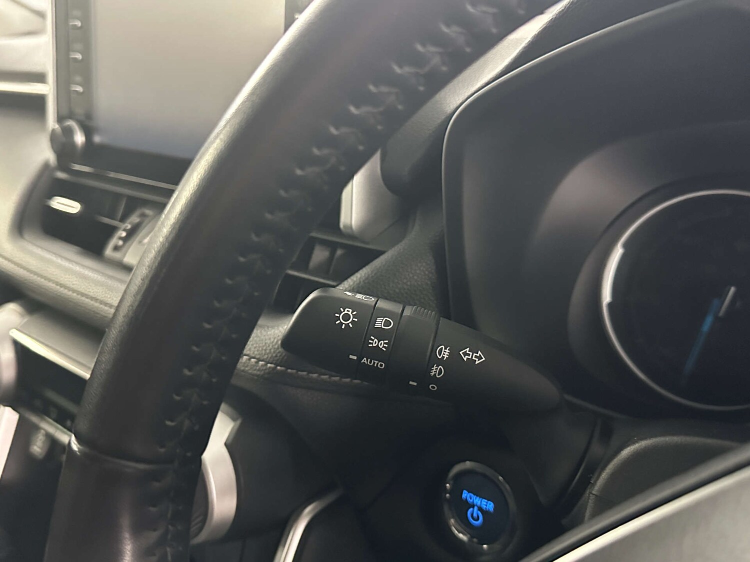 Used Toyota RAV4 2021 for sale - 77745636: Photo 19