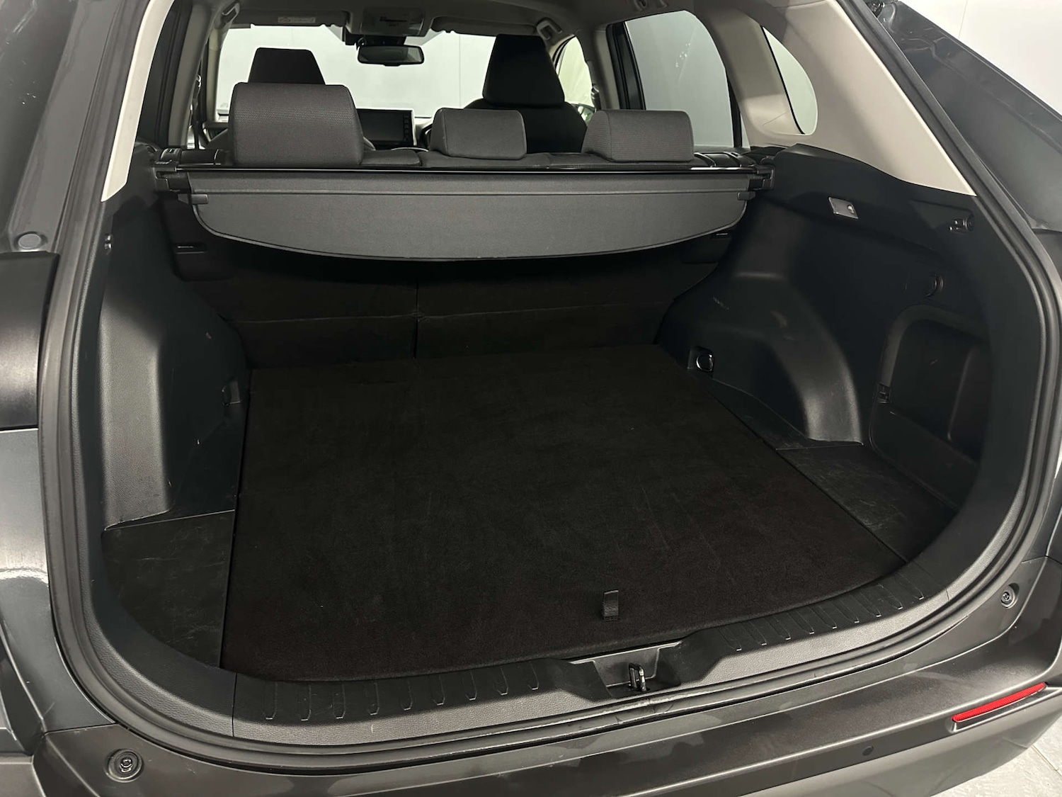 Used Toyota RAV4 2021 for sale - 77745636: Photo 42