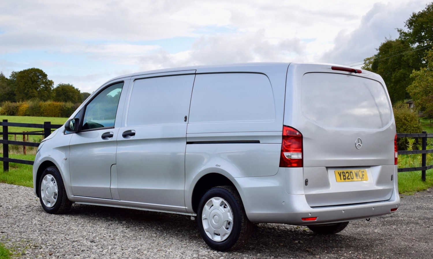 Used Mercedes-Benz Vito 2020 for sale - 77909601: Photo 14