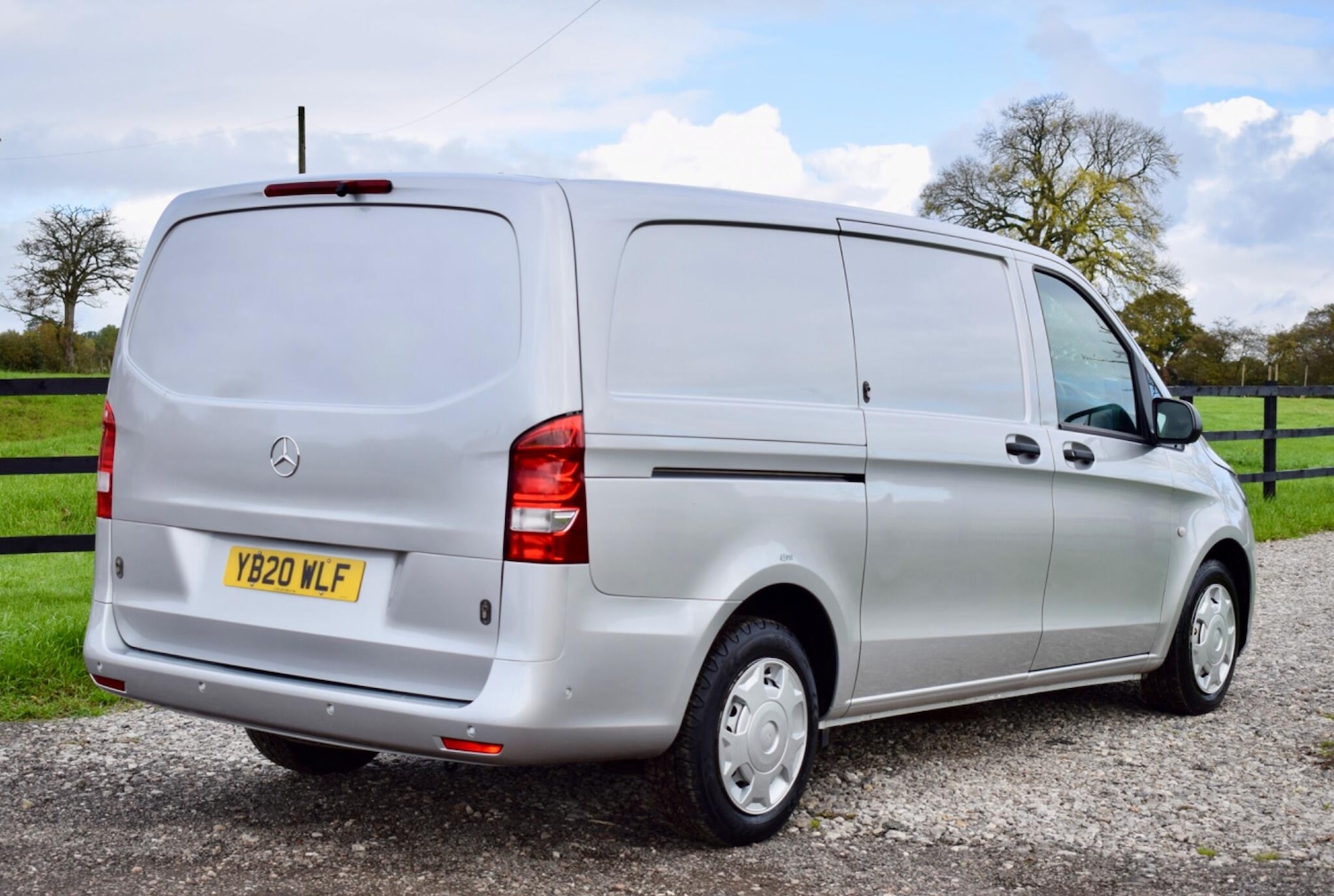 Used Mercedes-Benz Vito 2020 for sale - 77909601: Photo 25
