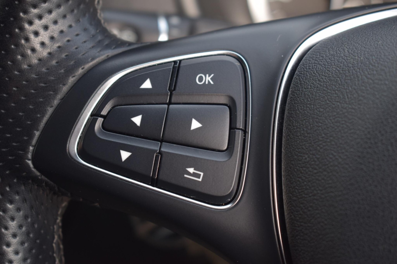 Used Mercedes-Benz Vito 2020 for sale - 77909601: Photo 31