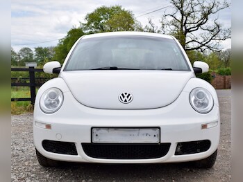 Used Volkswagen Beetle 2010 for sale - 78572770: Photo