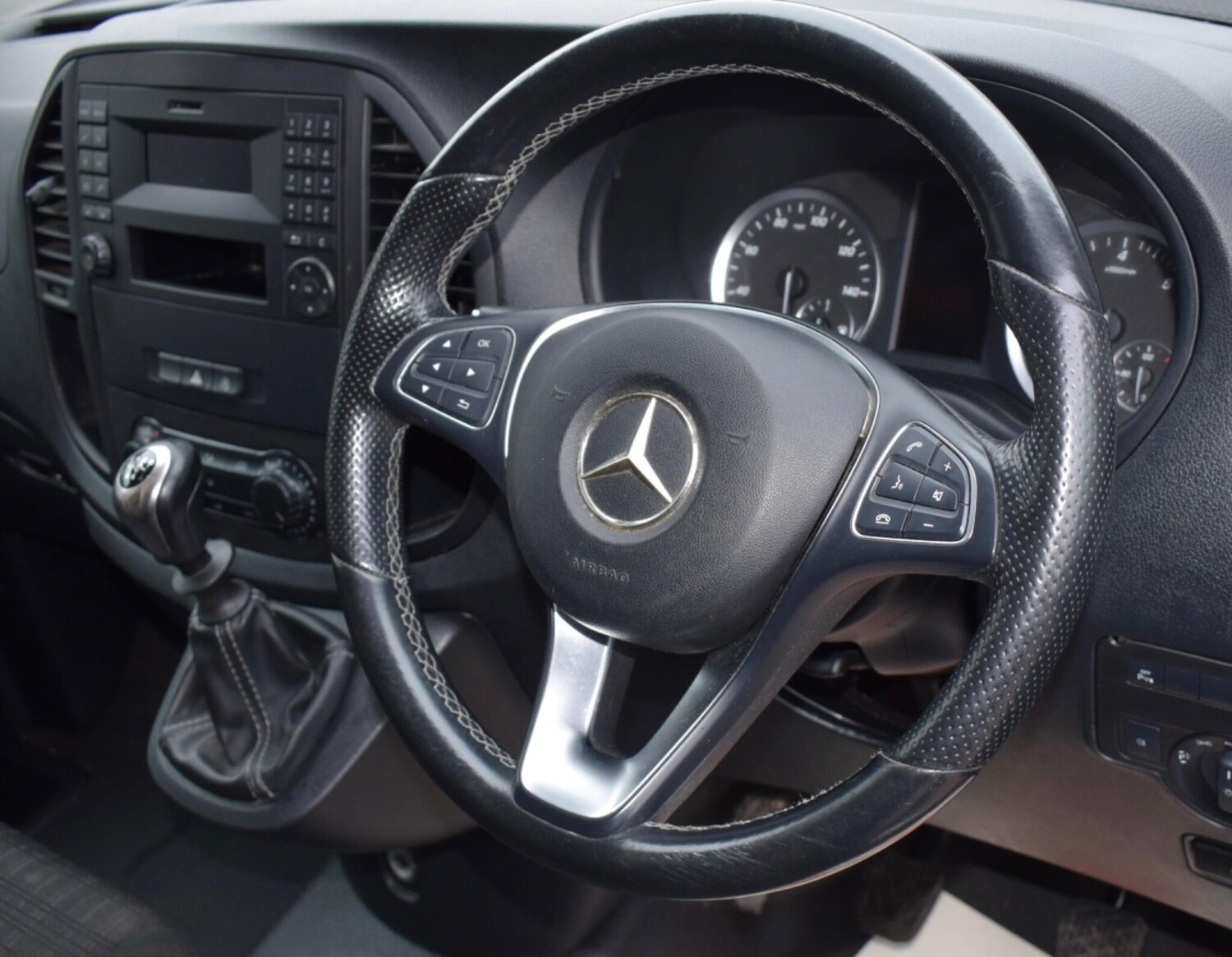 Used Mercedes-Benz Vito for sale - 77768781: Photo 25