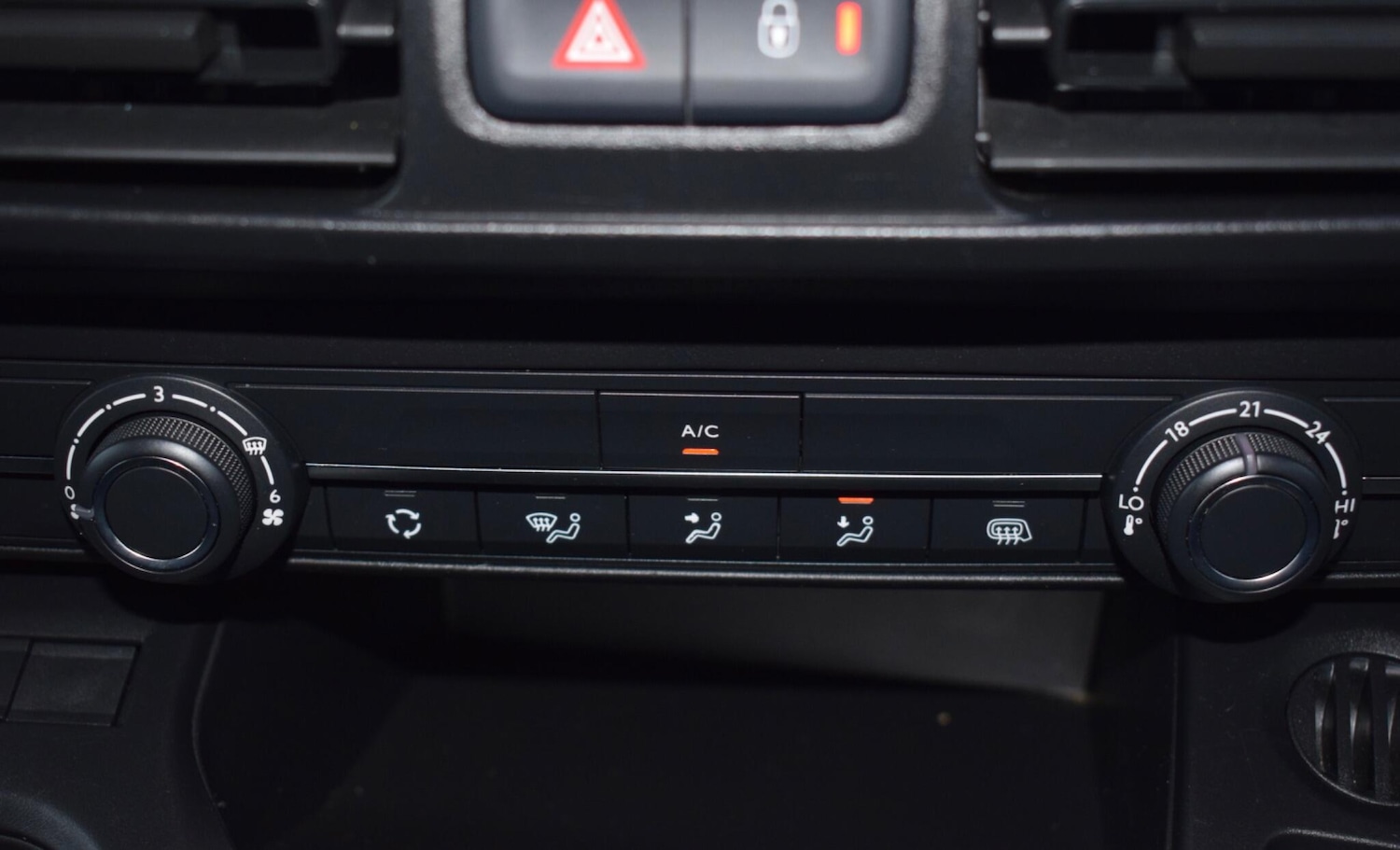 Used Vauxhall Combo 2020 for sale - 77774410: Photo 20