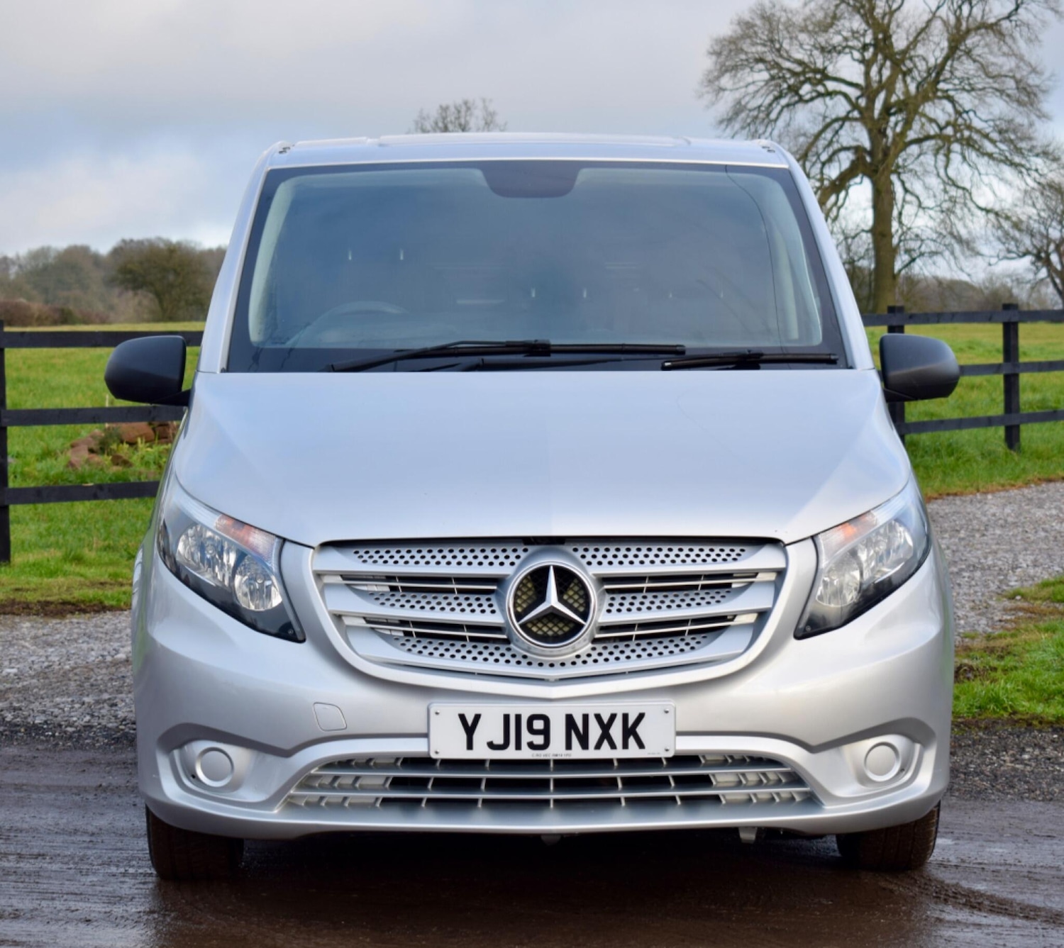 Used Mercedes-Benz Vito for sale - 77784408: Photo 2
