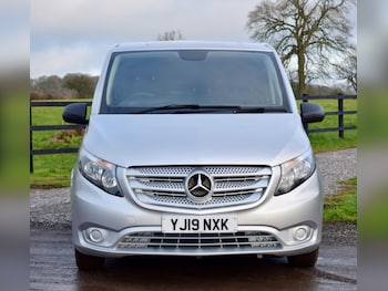 Used Mercedes-Benz Vito 2019 for sale - 77784408: Photo