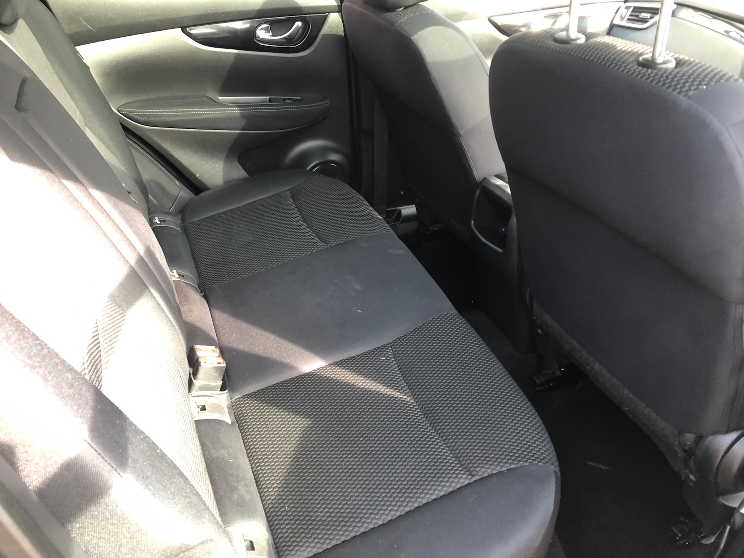 Used Nissan Qashqai 2015 for sale - 77989813: Photo 10