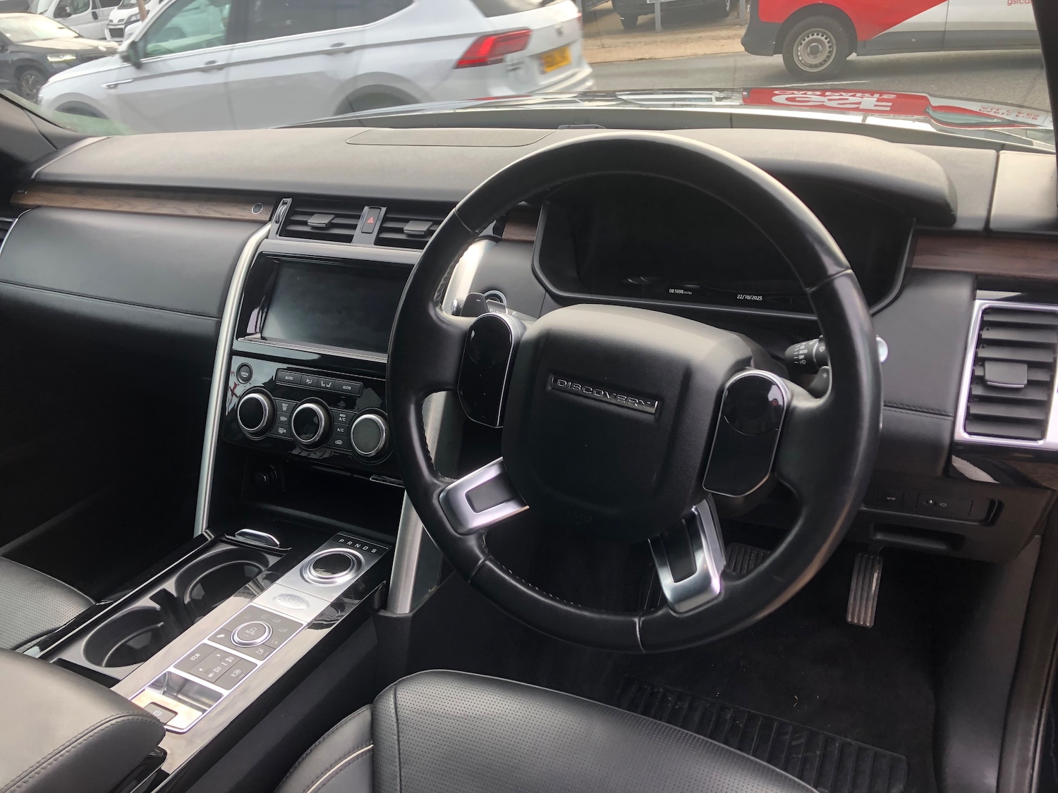 Used Land Rover Discovery 2019 for sale - 76341058: Photo 10
