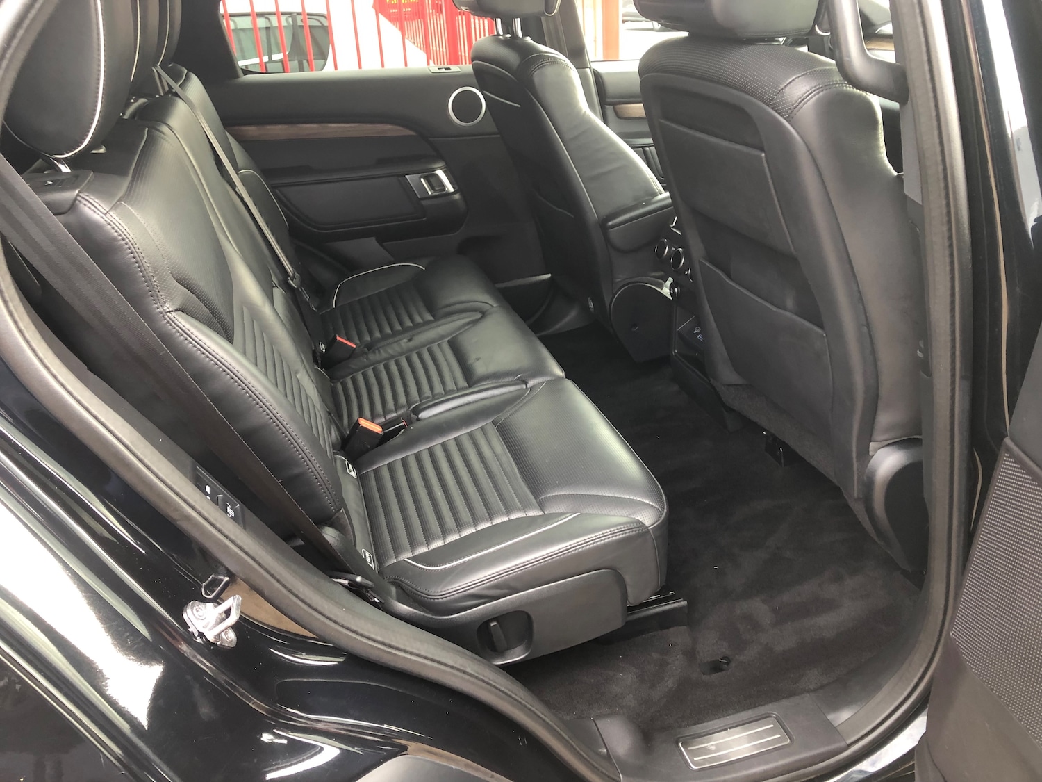 Used Land Rover Discovery 2019 for sale - 76341058: Photo 13
