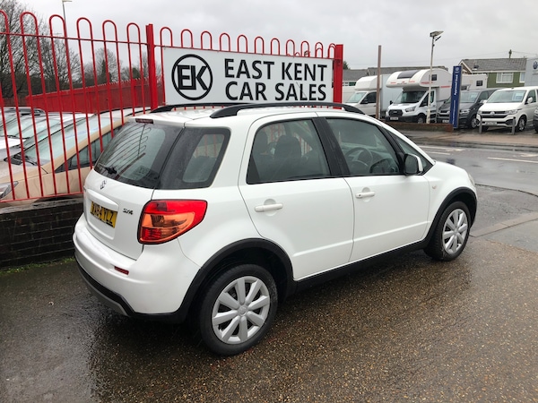 Used Suzuki SX4 2014 for sale - 66736373: Photo 5