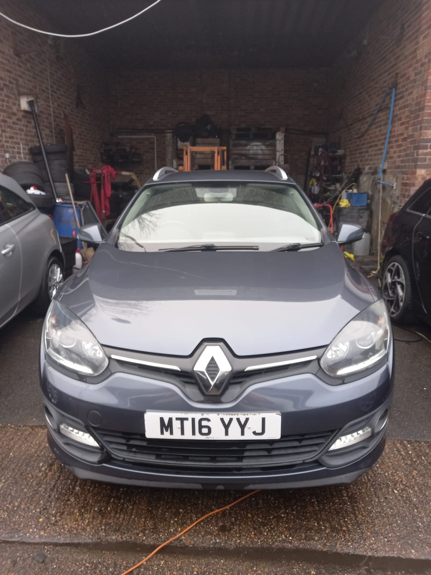 Used Renault Megane 2016 for sale - 78029076: Photo 2