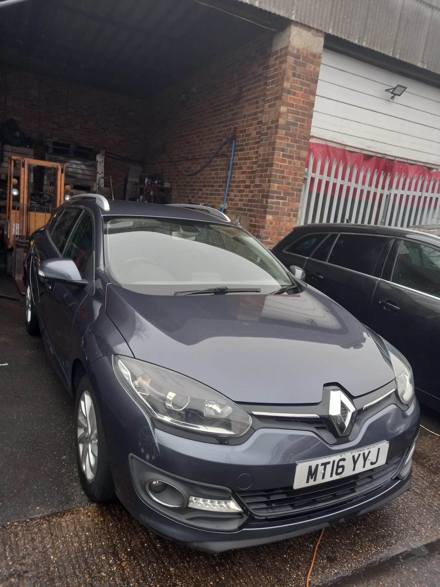 Used Renault Megane 2016 for sale - 78029076: Photo 3
