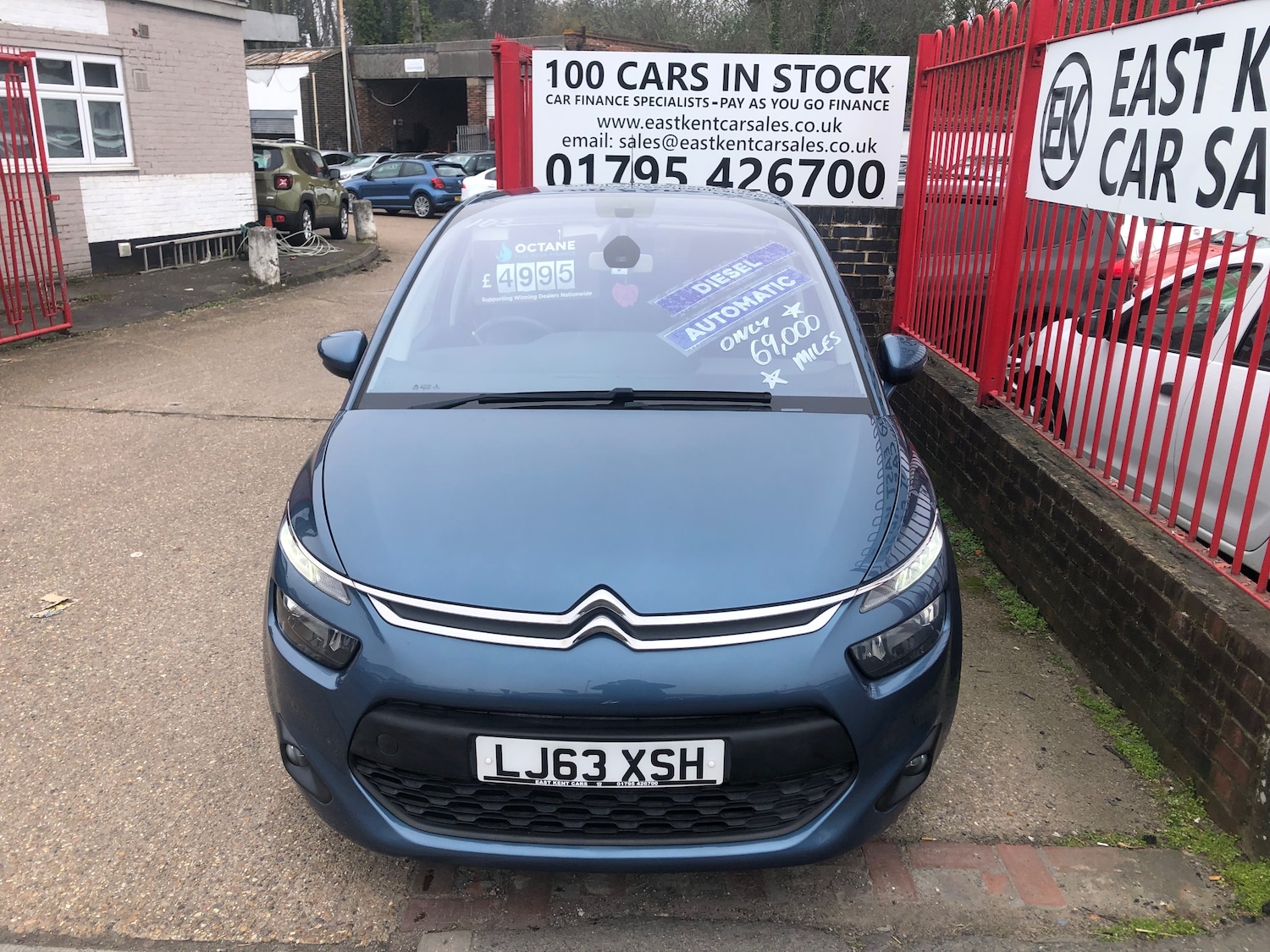 Used Citroen C4 Picasso 2013 for sale - 77665994: Photo 2