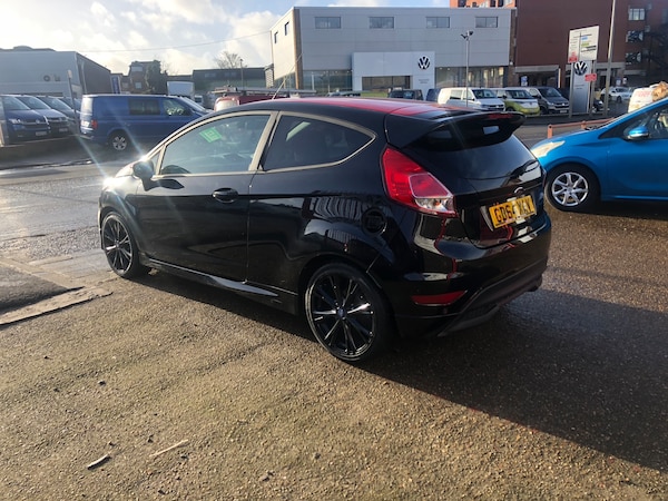 Used Ford Fiesta 2015 for sale - 73546486: Photo 6