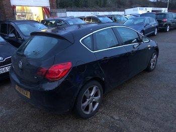 Used Vauxhall Astra 2010 for sale - 77368764: Photo