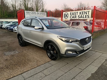 2017 (67) - 1.5 VTi-TECH Exclusive 5dr