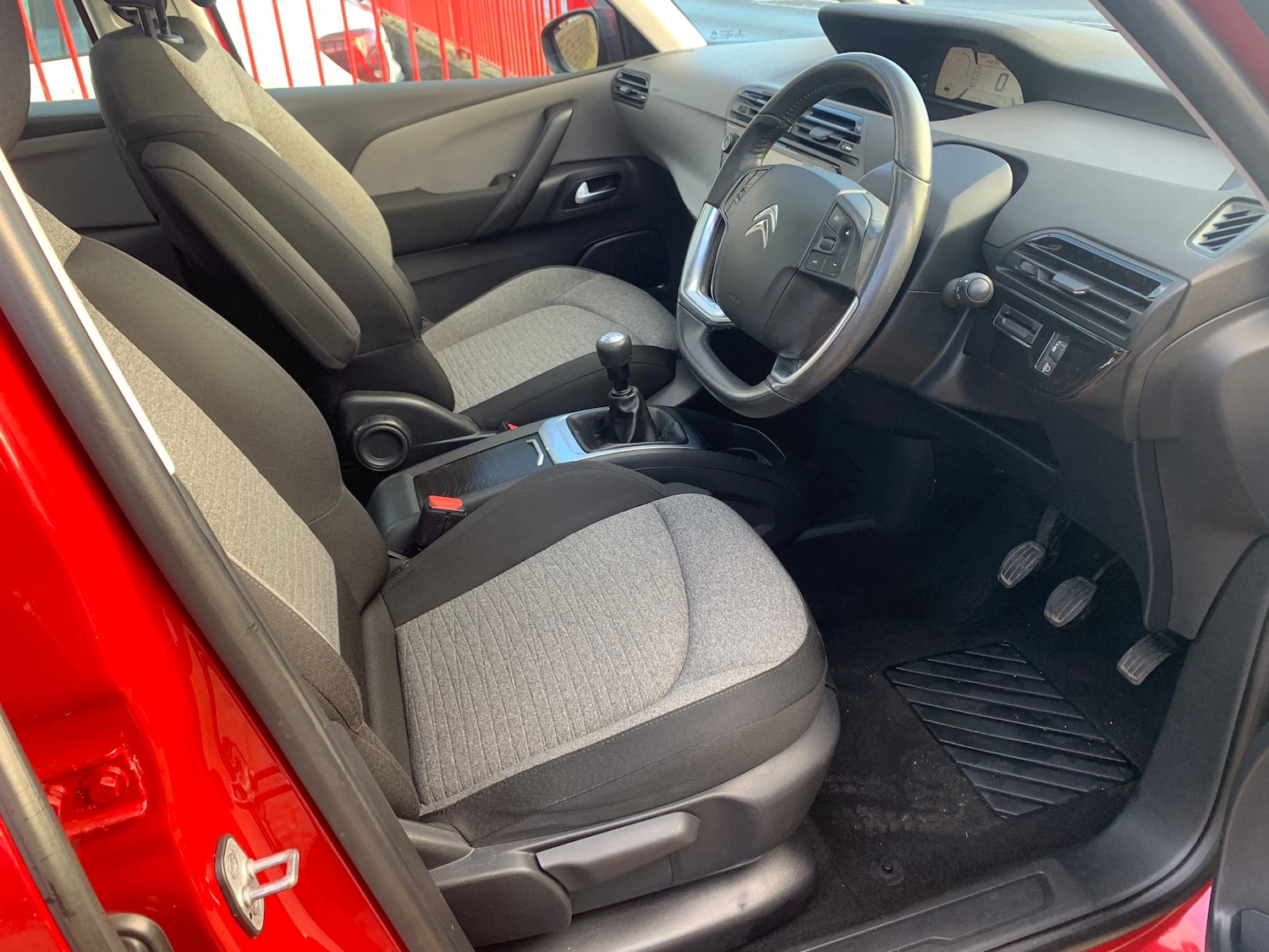 Used Citroen C4 Grand Picasso 2016 for sale - 77128714: Photo 10